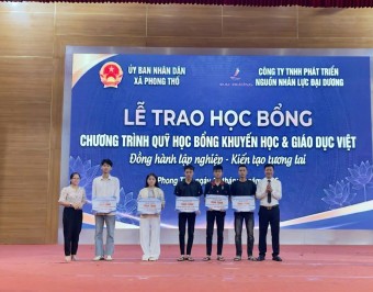 Lễ trao học bổng “Chương trình quỹ học bổng khuyến học và giáo dục Việt”